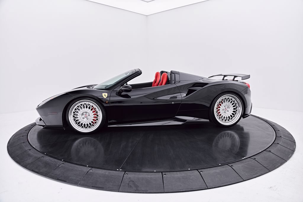 Used 2018 Ferrari 488 Spider RWD image 21