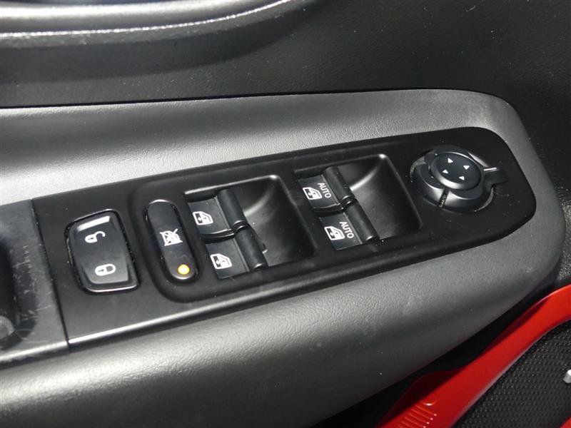 Used 2020 Jeep Renegade Trailhawk w/ Premium Leather Group AWD/4WD image 19