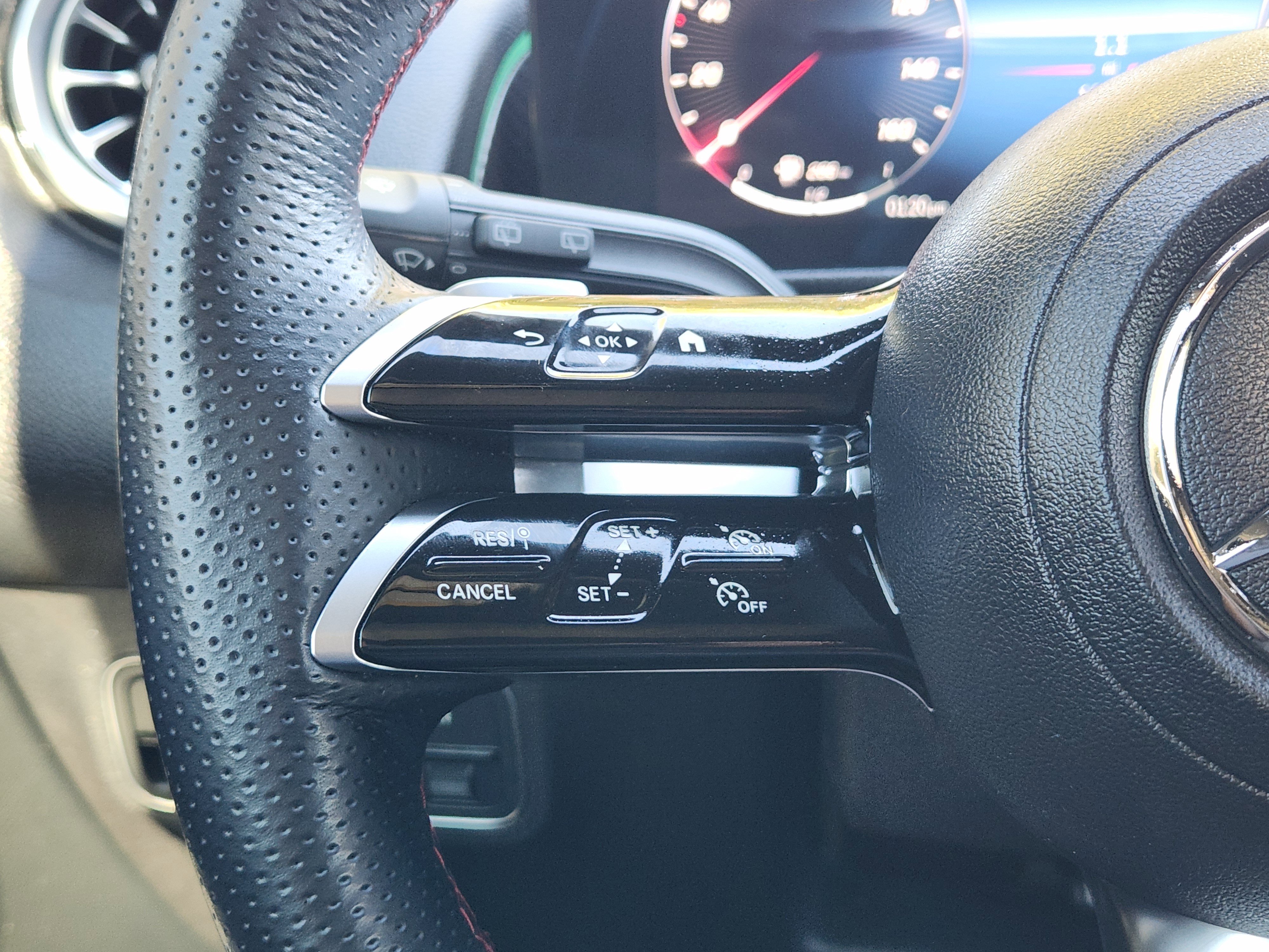 Used 2024 Mercedes-Benz GLB 250 GLB 250 image 27