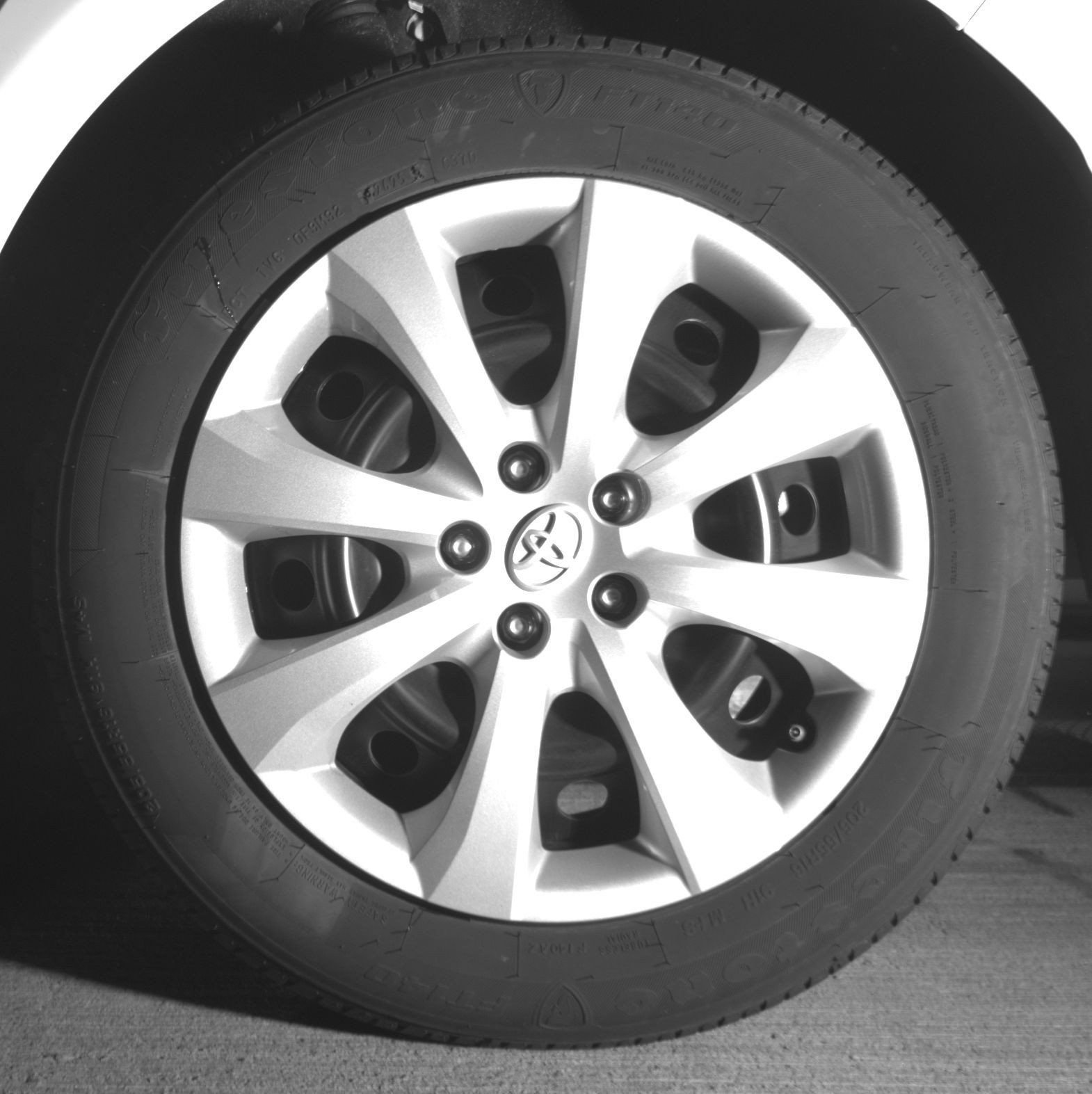 Used 2025 Toyota Corolla LE FWD image 16
