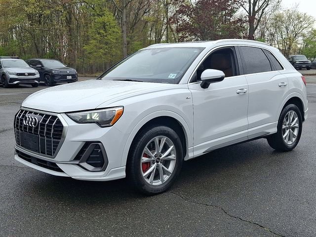 Used 2022 Audi Q3 2.0T Premium AWD/4WD image 5