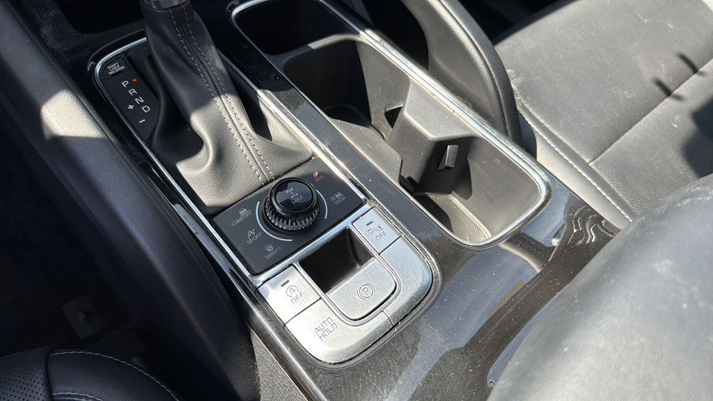 Used 2021 Kia Telluride LX AWD/4WD image 36