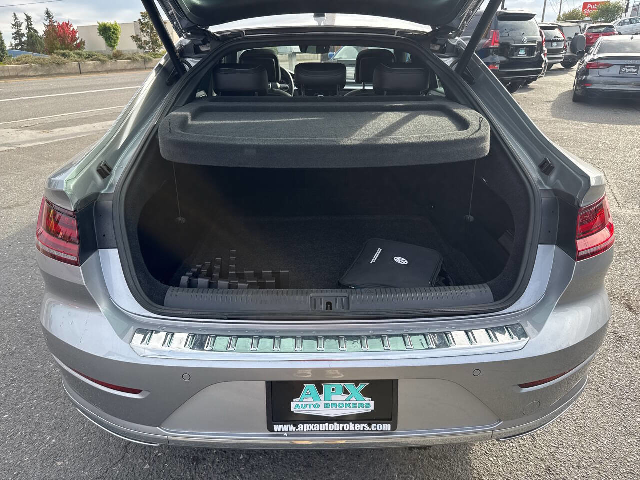 Used 2021 Volkswagen Arteon SEL Premium image 6