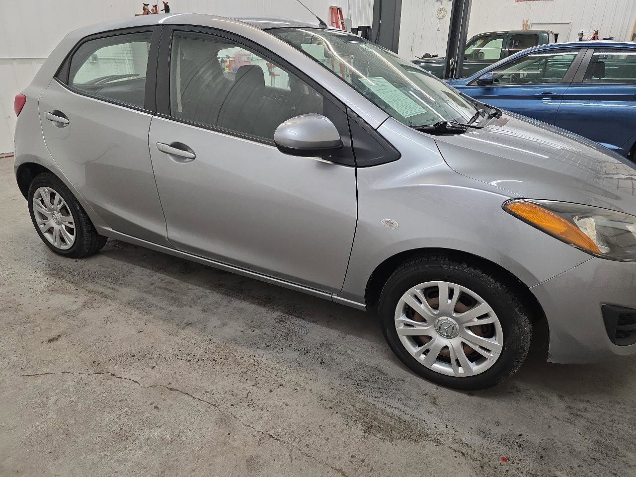 Used 2014 MAZDA MAZDA2 Sport image 20