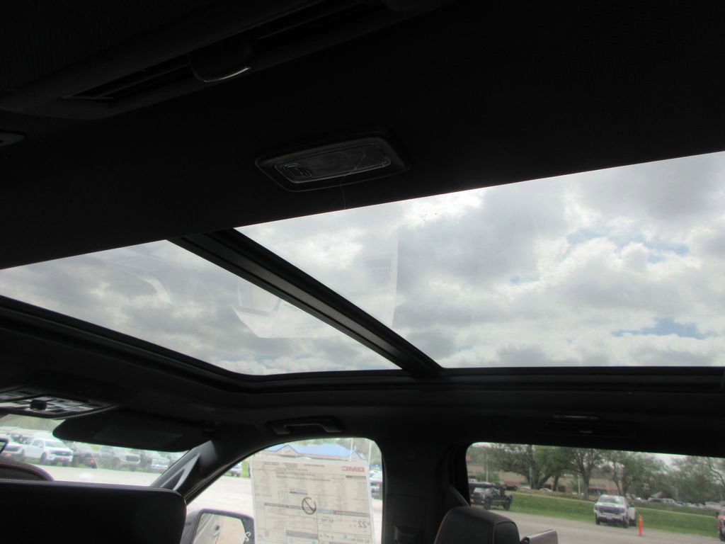 New 2026 GMC Yukon XL AT4 image 14