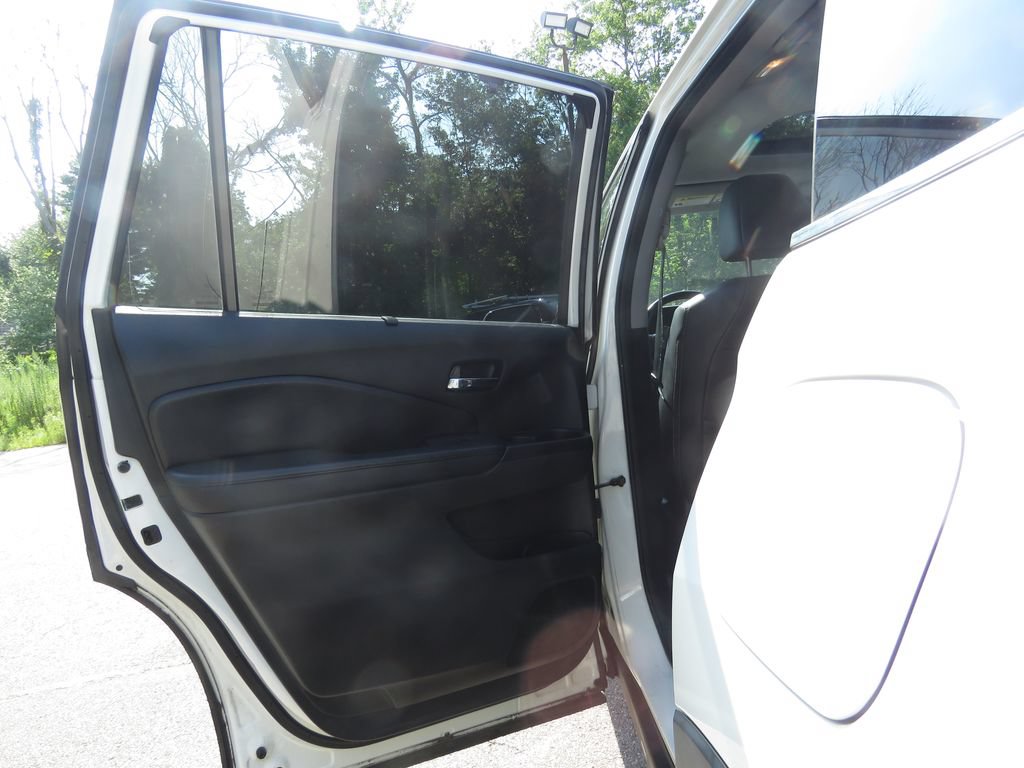 Used 2018 Honda Pilot Elite image 19