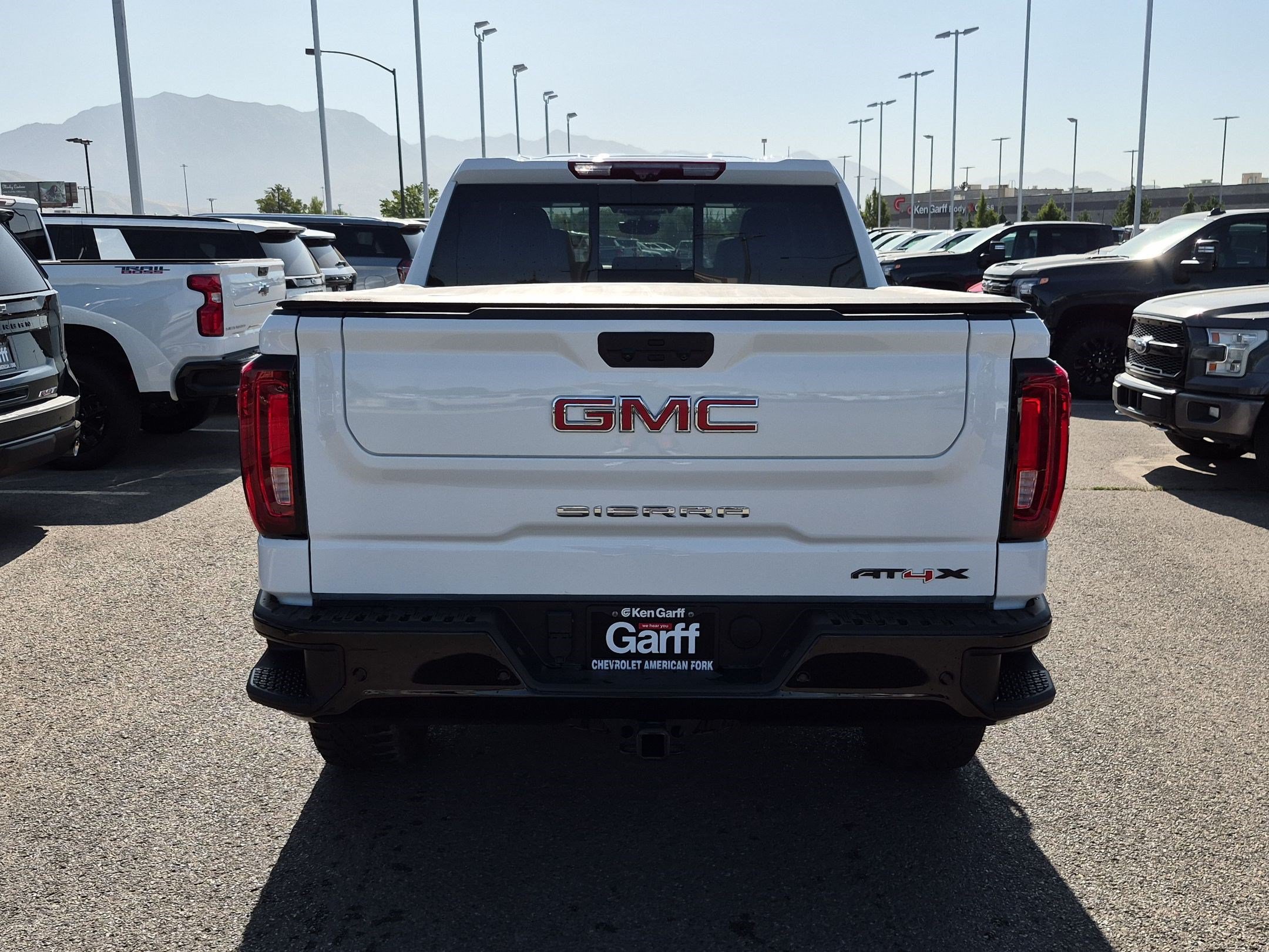 Used 2024 GMC Sierra 1500 AT4X AWD/4WD image 4