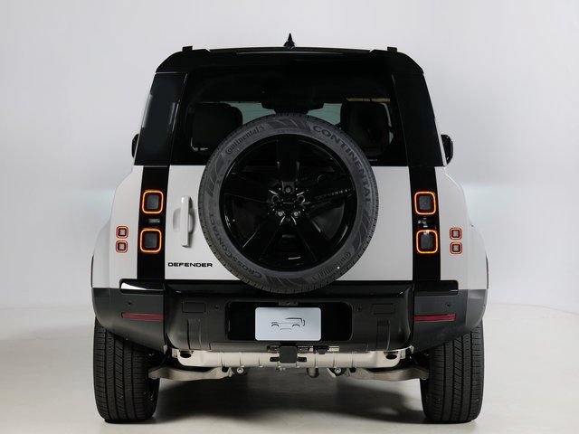 New 2026 Land Rover Defender 110 S AWD/4WD image 7