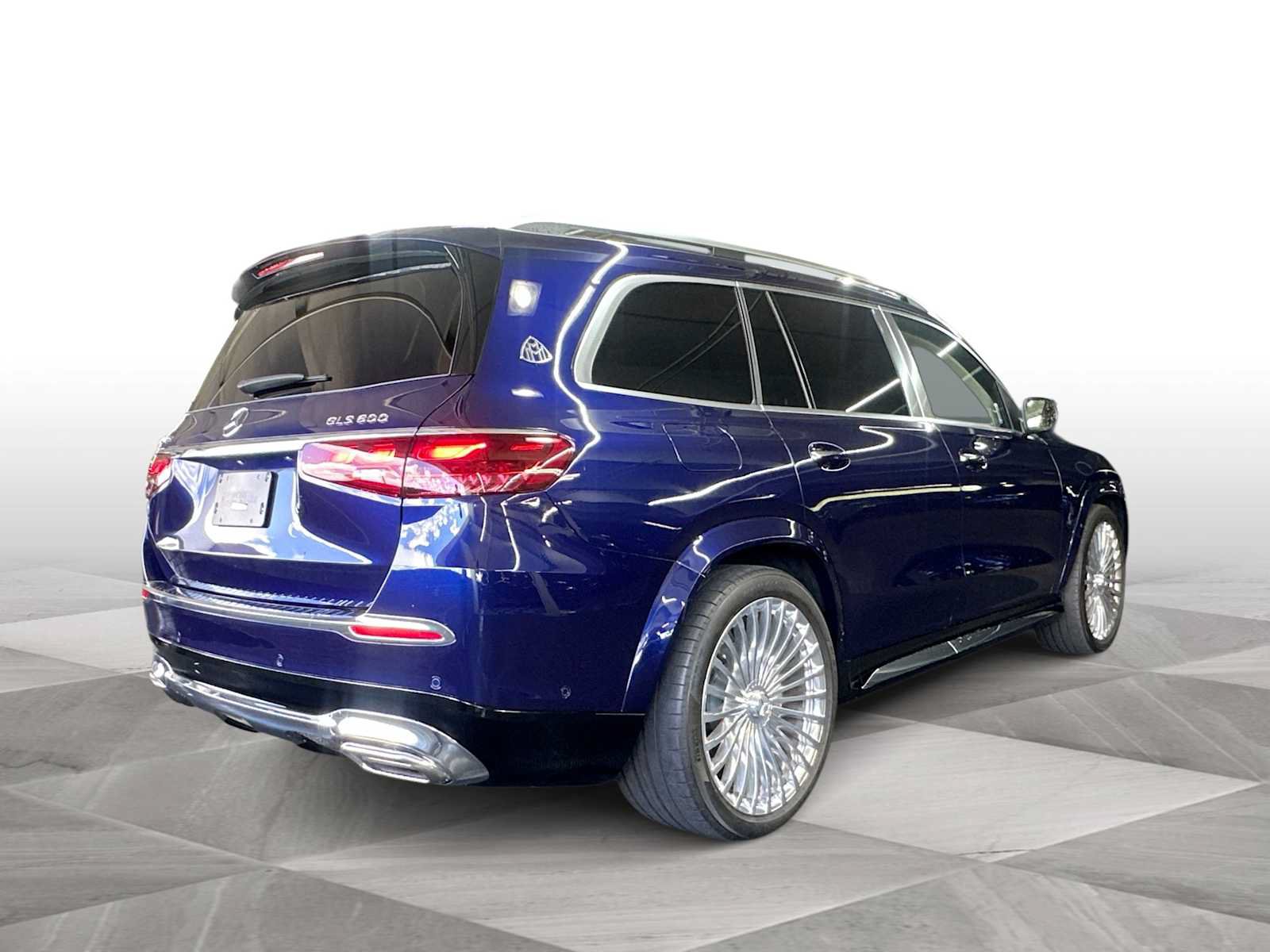 Used 2026 Mercedes-Benz Maybach GLS 600 4MATIC image 8