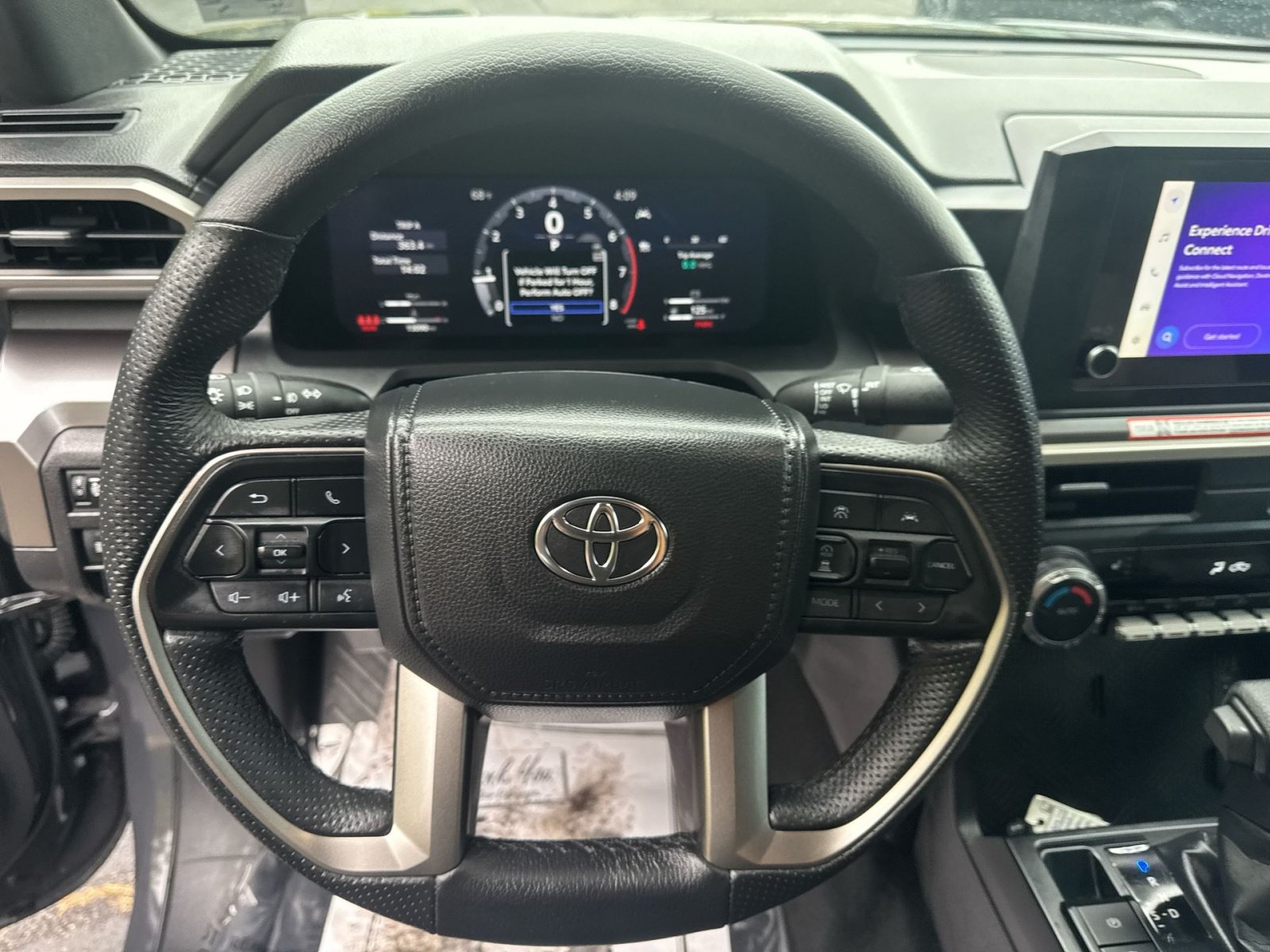 Used 2025 Toyota Tacoma TRD Off-Road AWD/4WD image 18