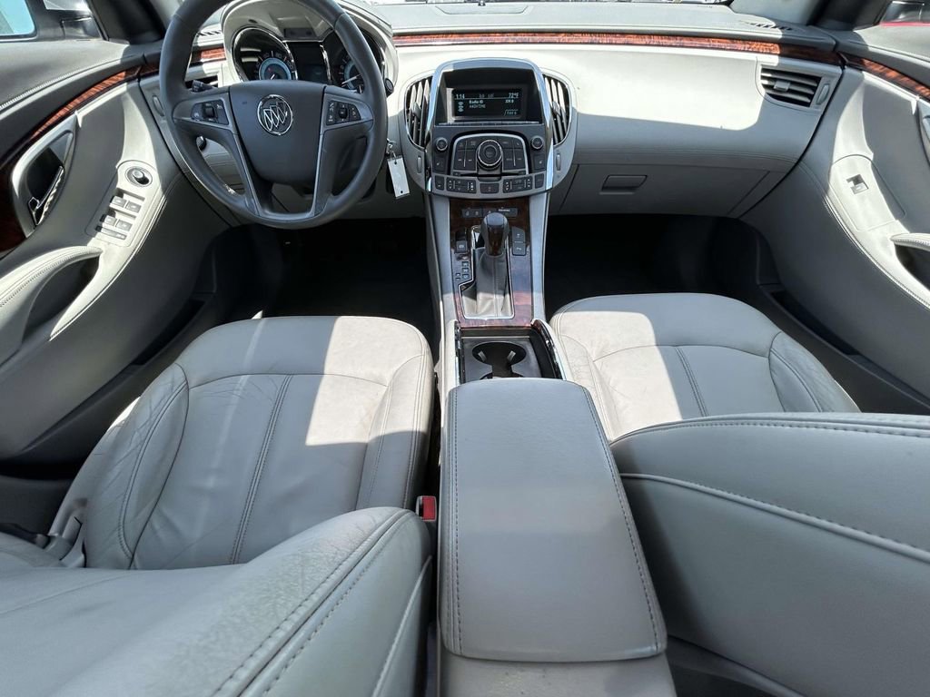 Used 2010 Buick LaCrosse CXL FWD image 13