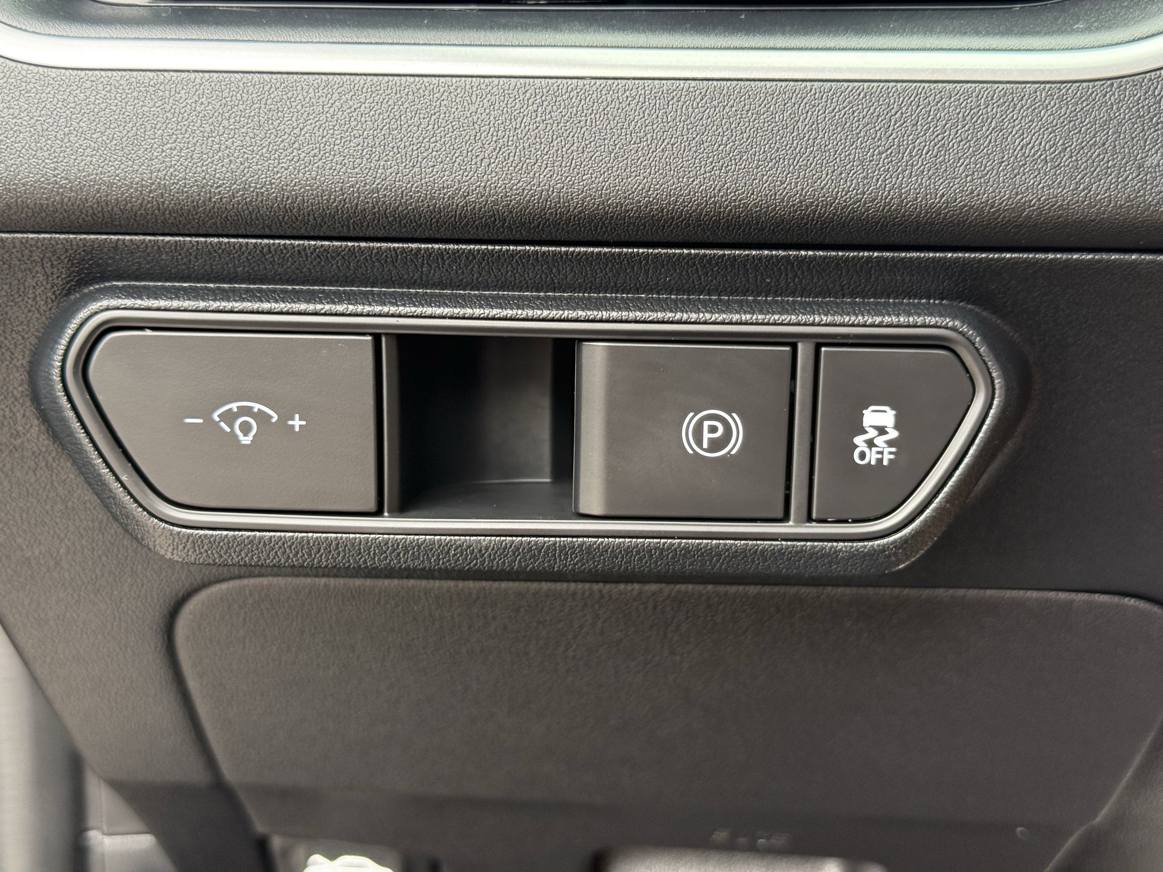 Used 2025 Kia K4 FWD image 25