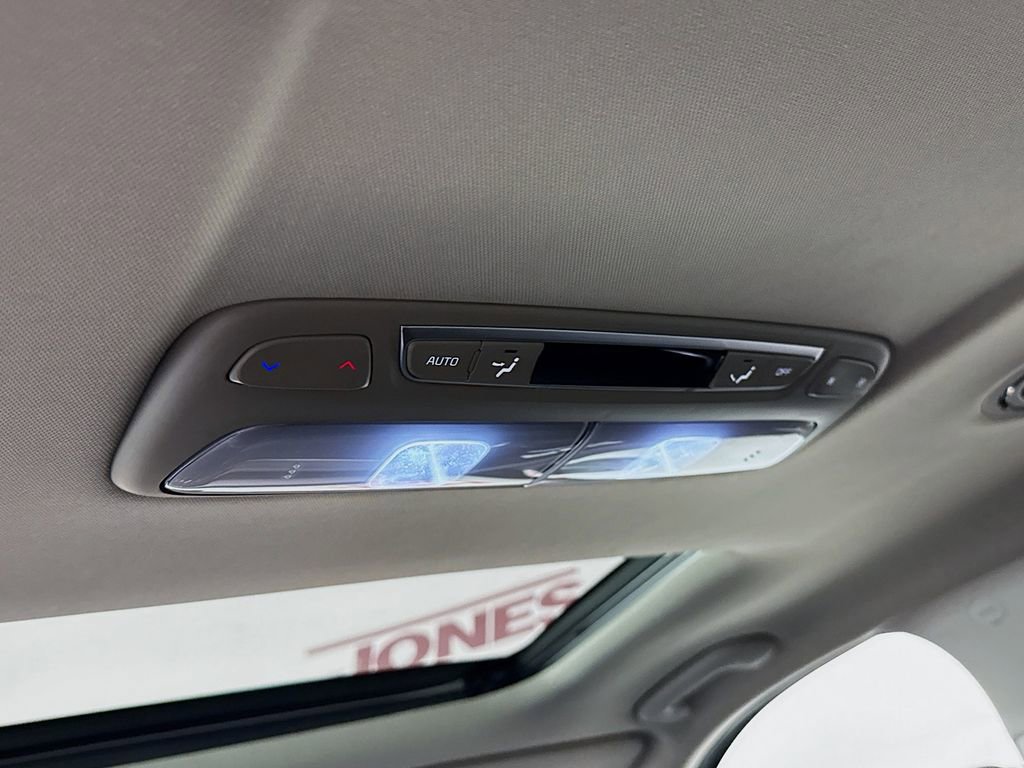 Used 2022 Kia Telluride S image 13