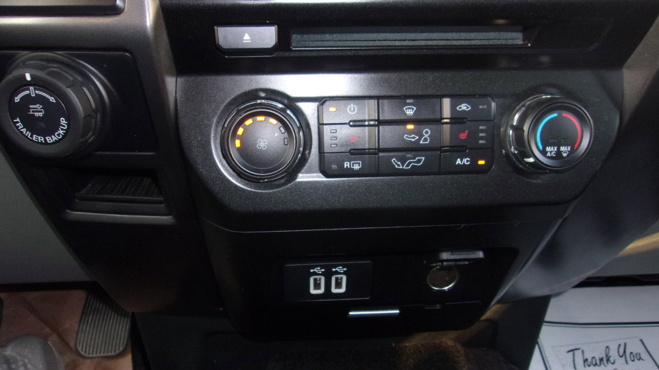 Used 2018 Ford F150 XLT w/ Equipment Group 302A Luxury image 11