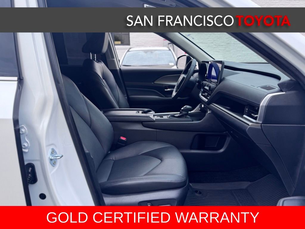 Certified 2024 Toyota Grand Highlander XLE image 9