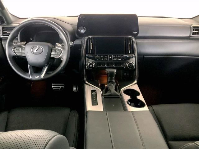 Used 2024 Lexus LX 600 F Sport AWD/4WD image 12