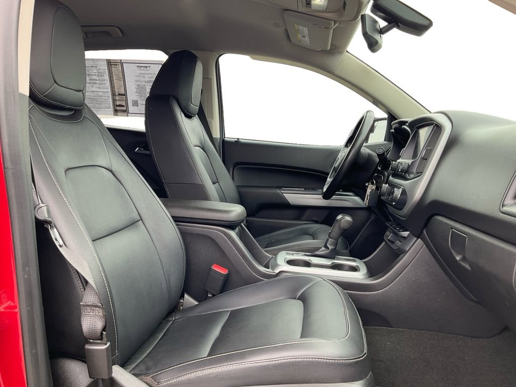 Used 2015 Chevrolet Colorado LT w/ Luxury Package image 23