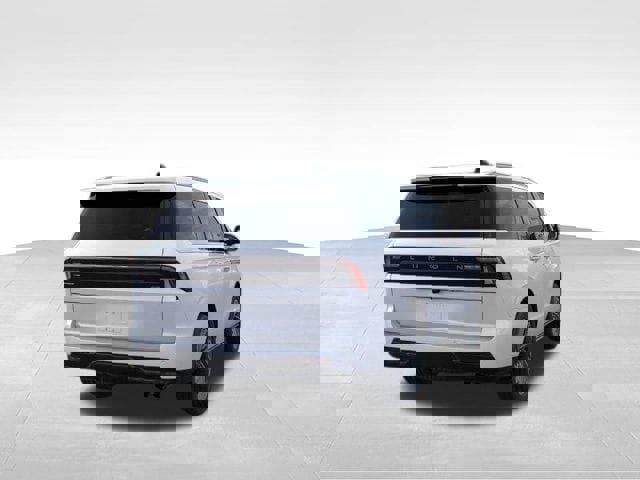 New 2025 Lincoln Navigator Reserve image 31