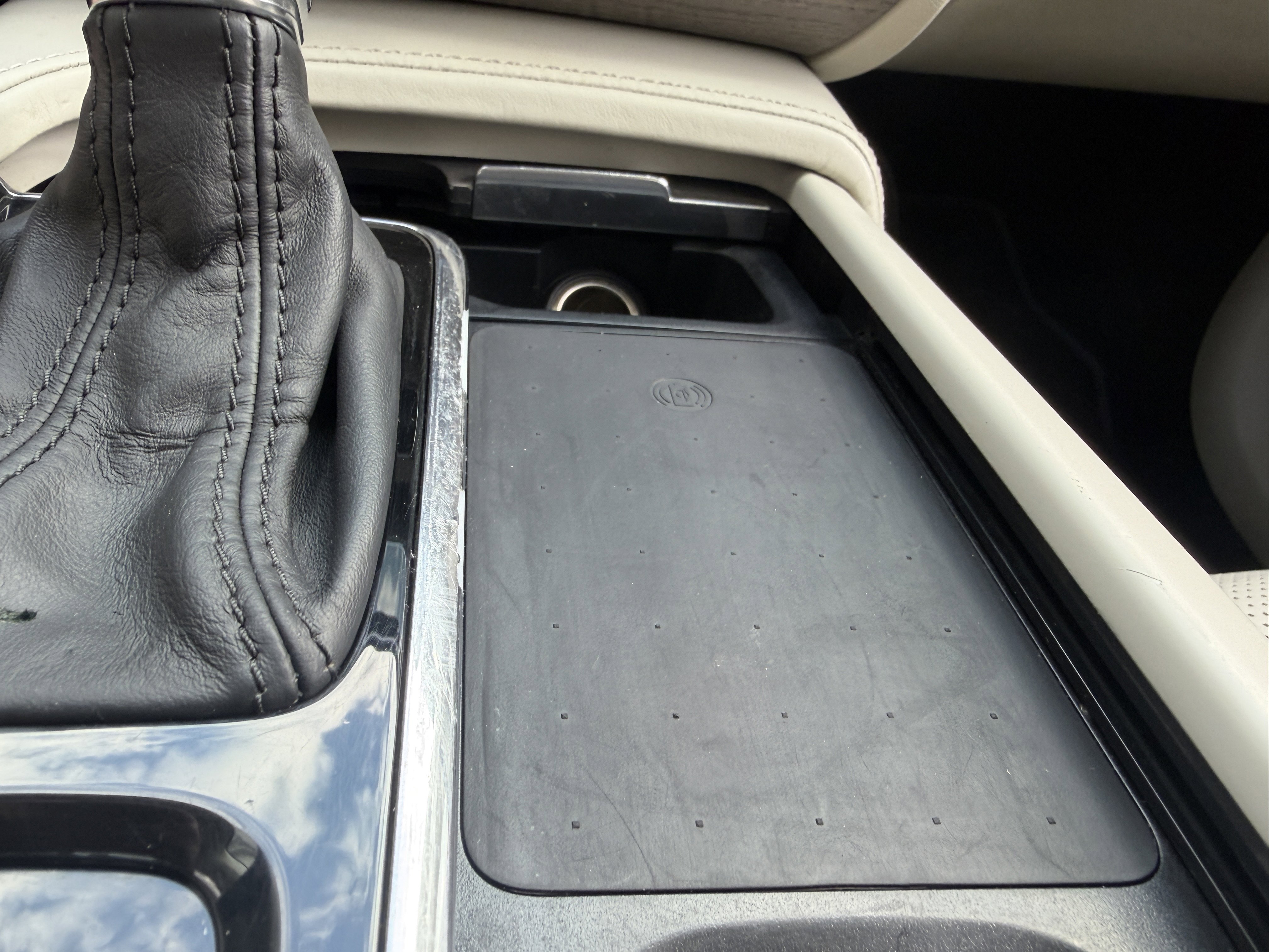 Used 2021 Volvo XC90 T6 Inscription w/ Advanced Package AWD/4WD image 43