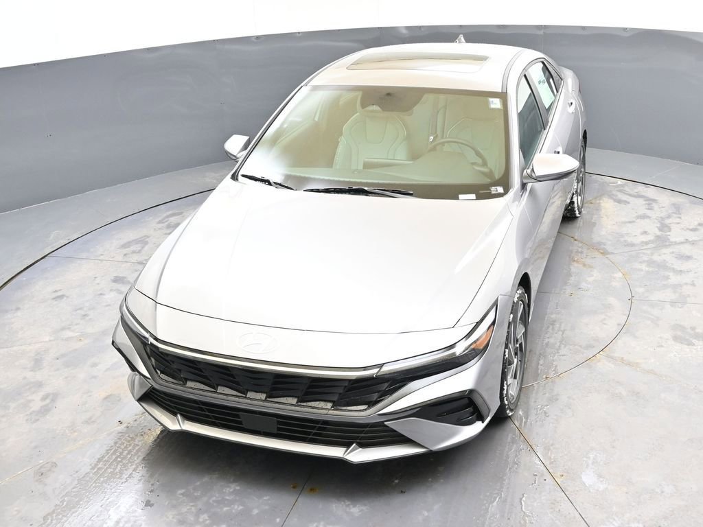 New 2026 Hyundai Elantra Limited image 47