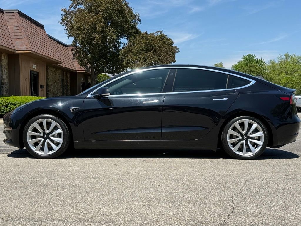 Used 2018 Tesla Model 3 Long Range RWD image 2