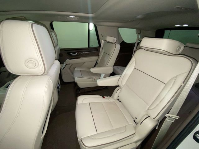 Used 2024 GMC Yukon Denali AWD/4WD image 10