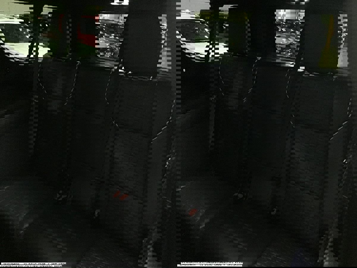 Used 2021 Cadillac Escalade ESV Sport Platinum image 14