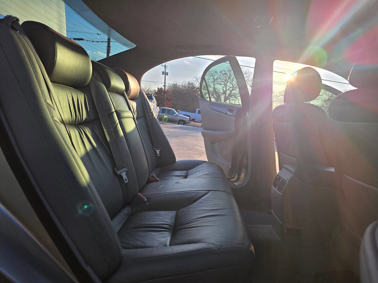 Used 2004 Lexus ES 330 image 32