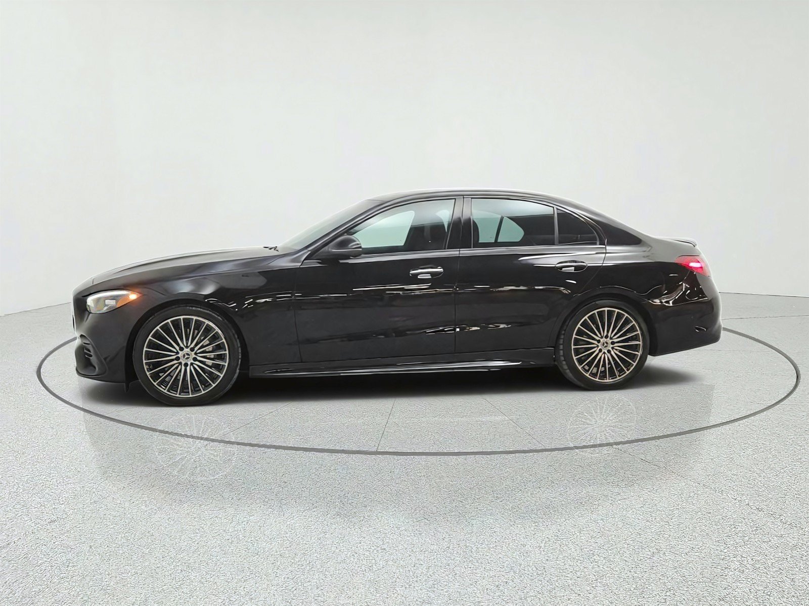 Used 2024 Mercedes-Benz C 300 Sedan image 8