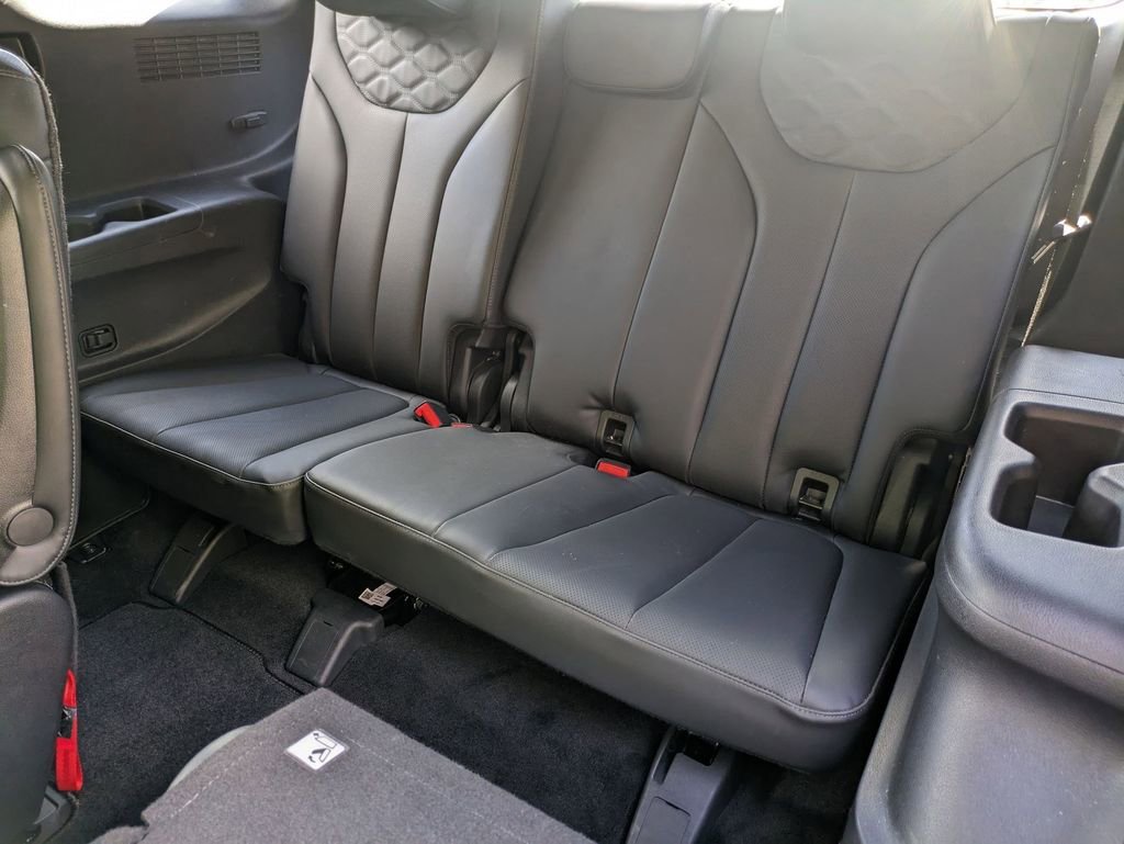 Used 2022 Hyundai Palisade Calligraphy image 24