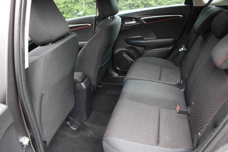 Used 2018 Honda Fit Sport image 15