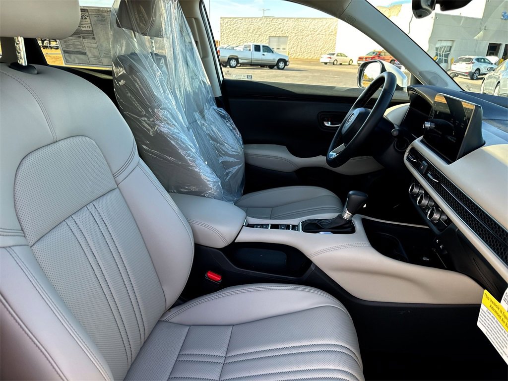 Used 2026 Honda HR-V EX-L image 24