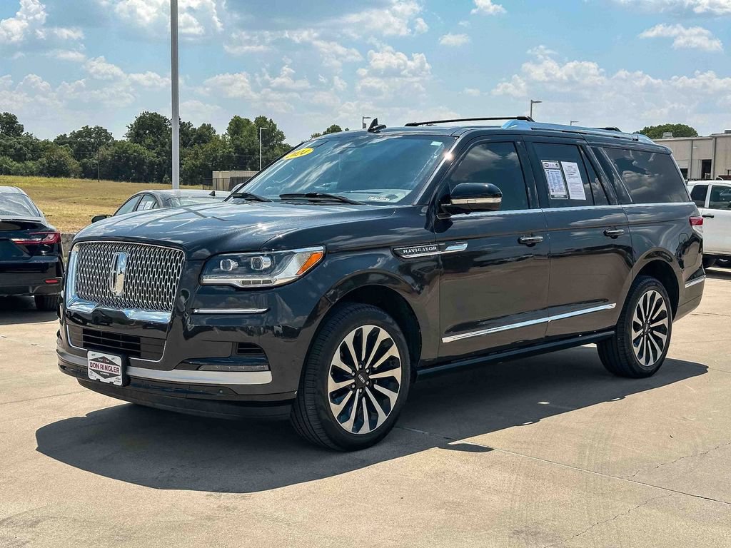 Used 2024 Lincoln Navigator L Reserve AWD/4WD image 7