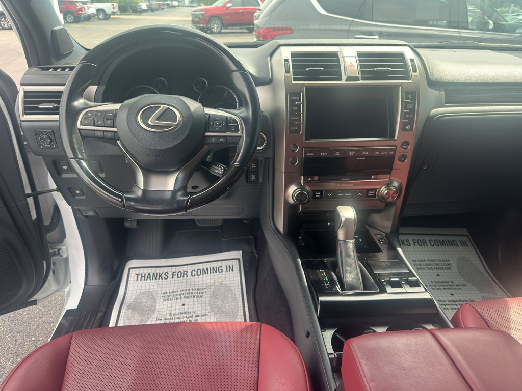 Used 2020 Lexus GX 460 Premium image 16