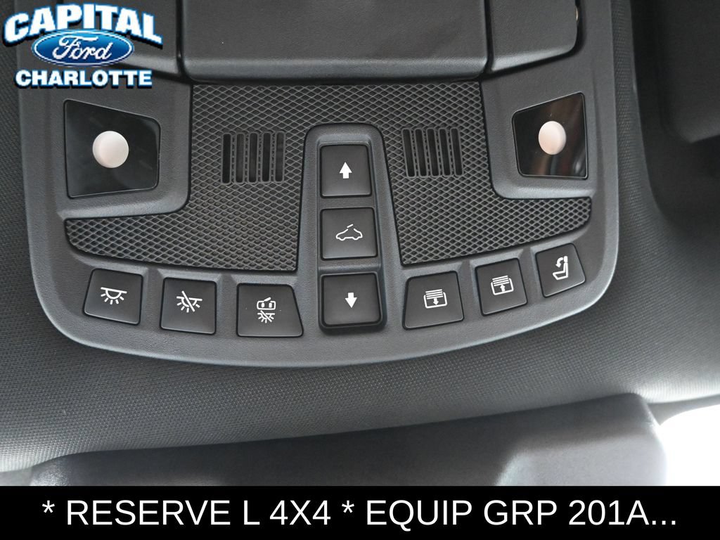 Used 2024 Lincoln Navigator L Reserve AWD/4WD image 18