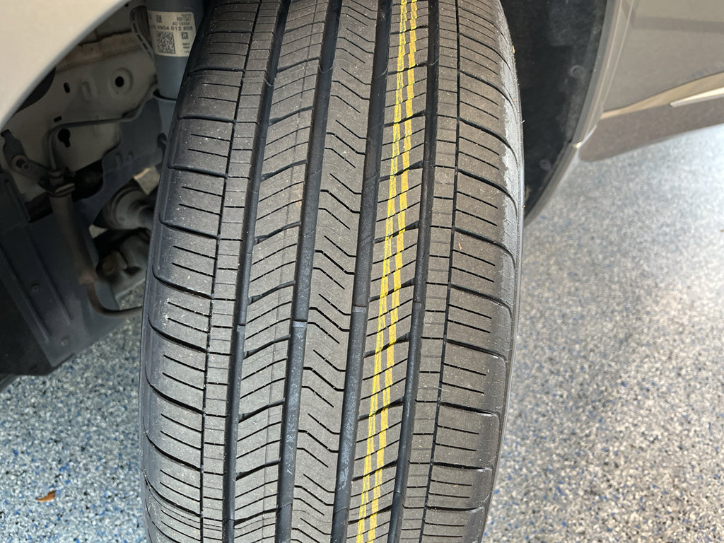 Used 2019 Chevrolet Traverse Premier w/ Driver Confidence II Package image 30