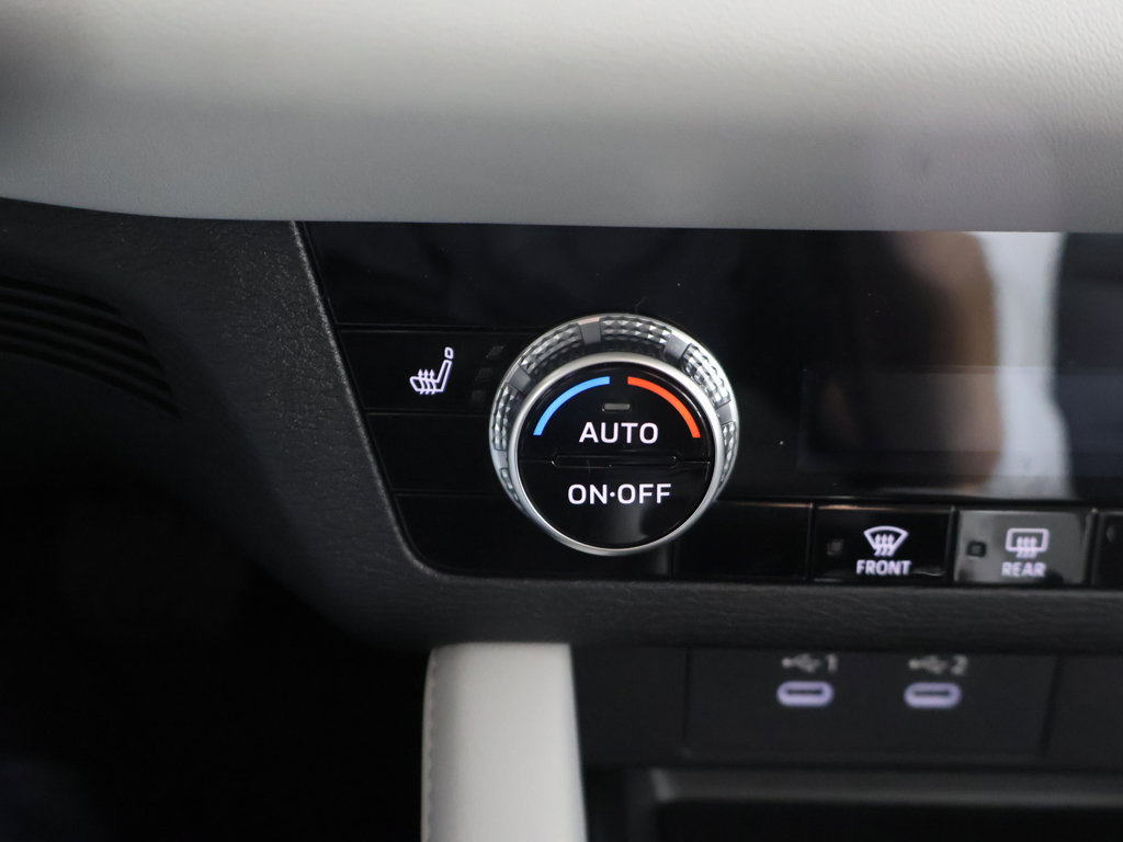 New 2026 Mitsubishi Outlander SE FWD image 50