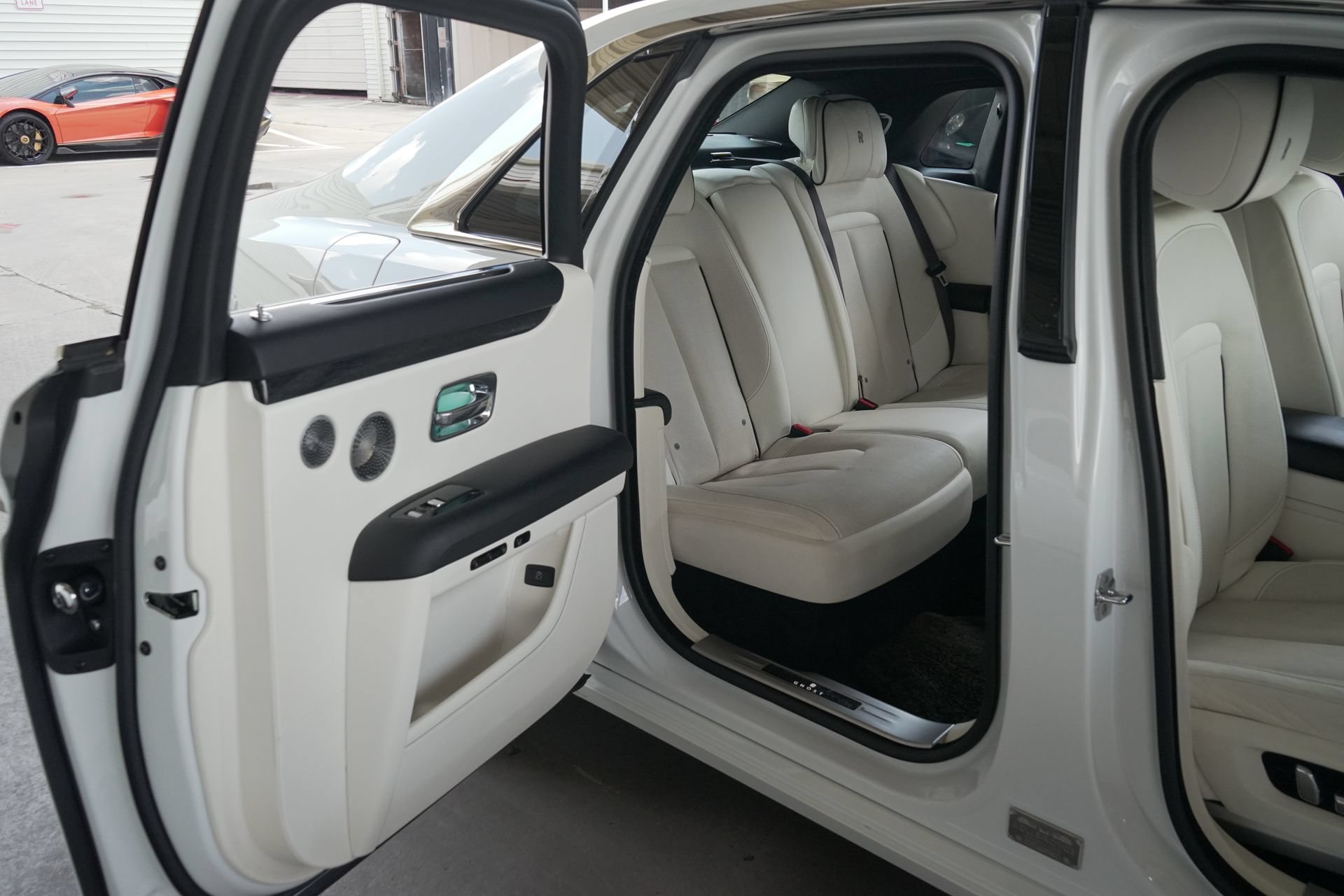Used 2021 Rolls-Royce Ghost AWD/4WD image 17