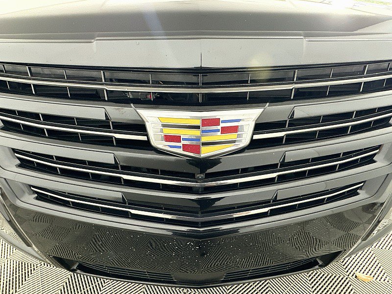 Used 2019 Cadillac Escalade Platinum w/ Escalade Sport Edition AWD/4WD image 7