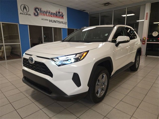 Used 2024 Toyota RAV4 LE image 1