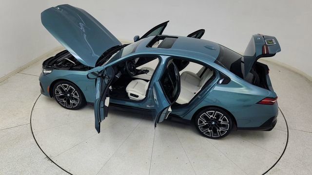 Used 2024 BMW 530i image 84