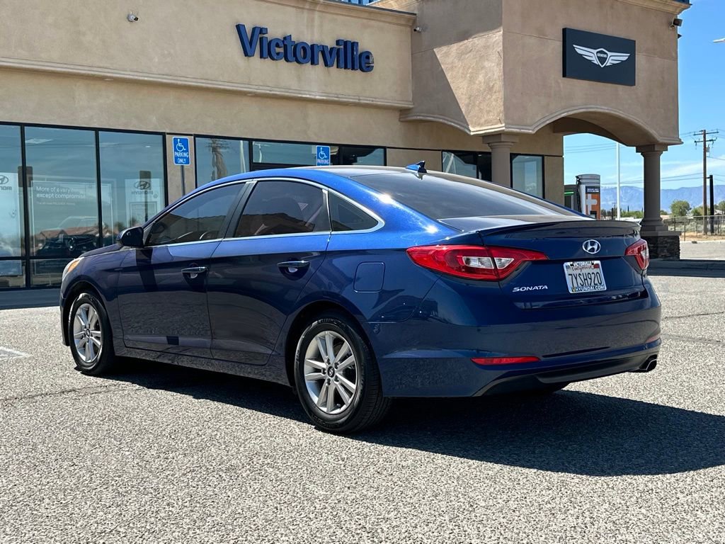 Used 2017 Hyundai Sonata SE image 4