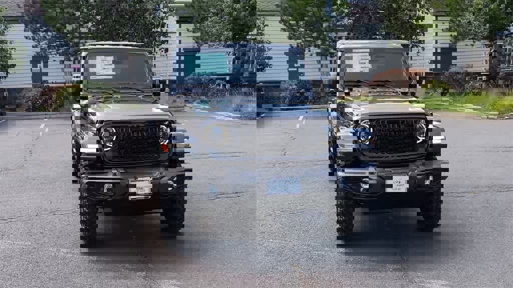 New 2025 Jeep Gladiator Sport image 3