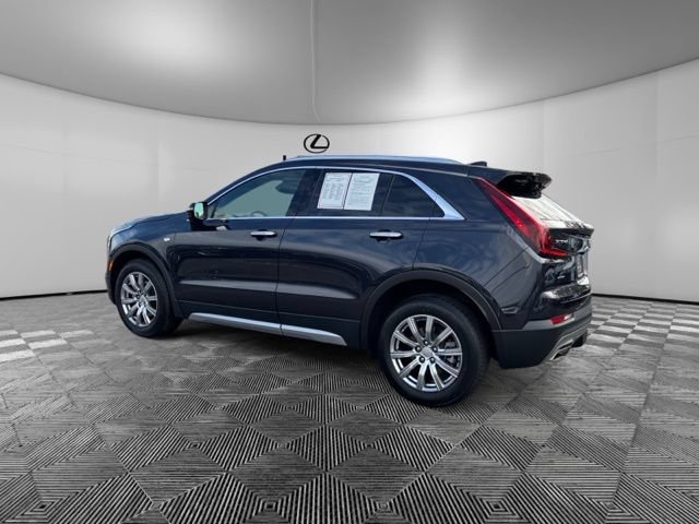 Used 2023 Cadillac XT4 Premium Luxury w/ Driver Assist Package AWD/4WD image 5