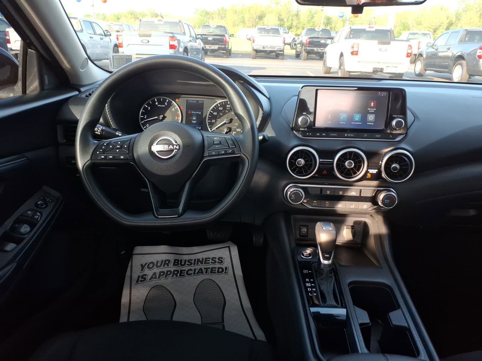 Used 2024 Nissan Sentra S image 8