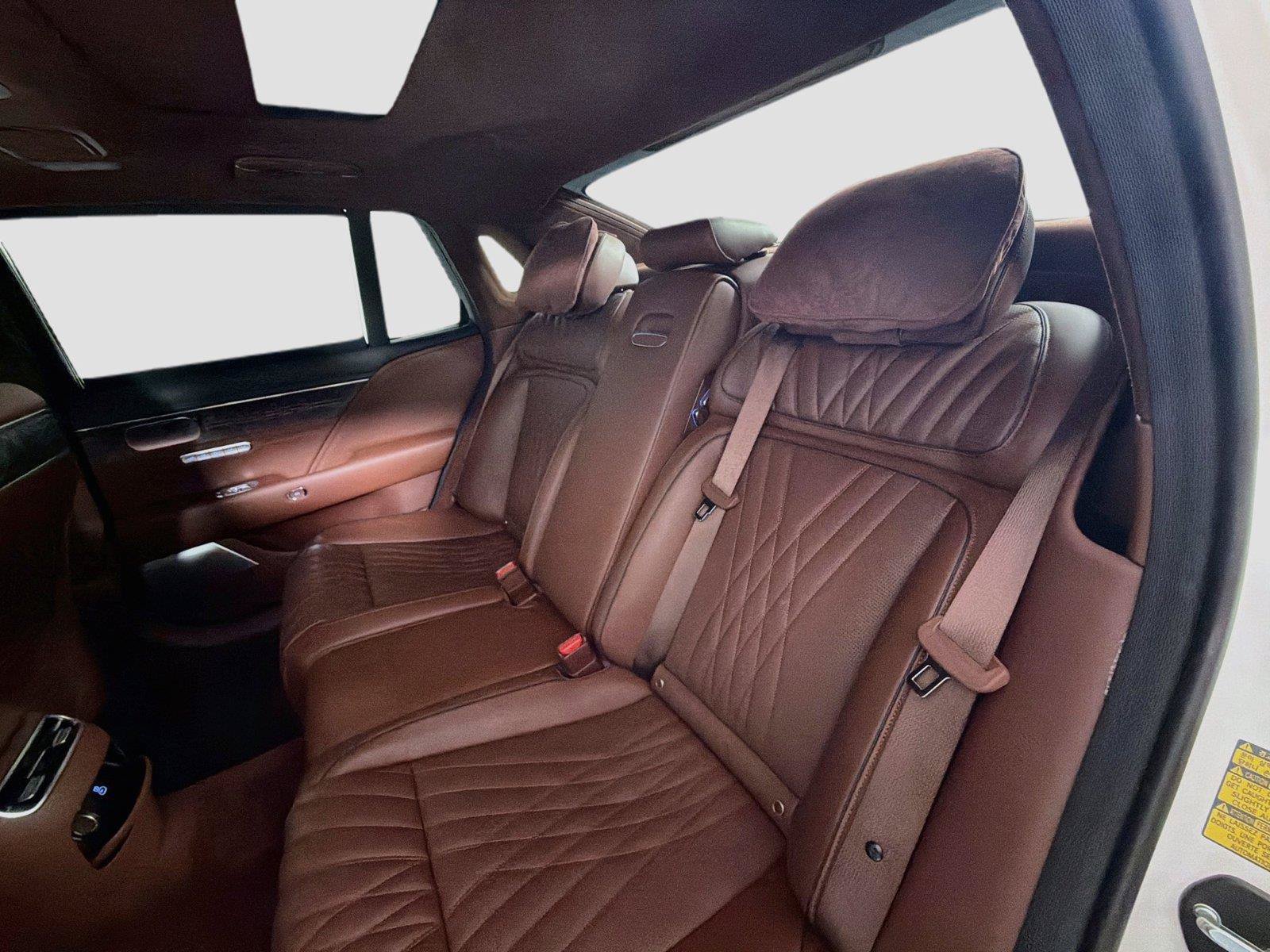 Used 2023 Genesis G90 3.5T AWD/4WD image 25