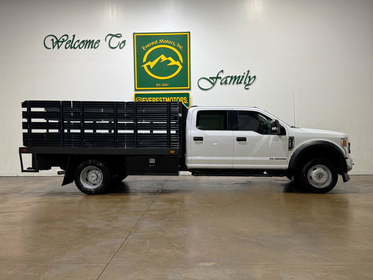 Used 2020 Ford F450 XLT AWD/4WD image 2