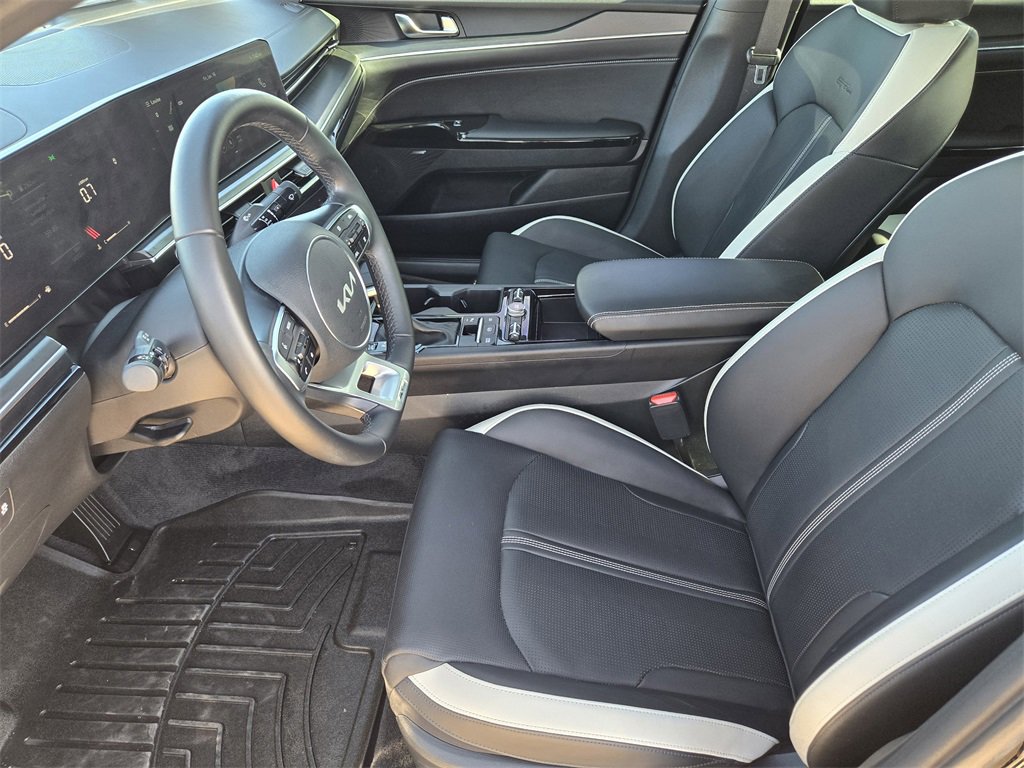 Certified 2025 Kia K5 GT-Line w/ GT-Line Premium Package image 12