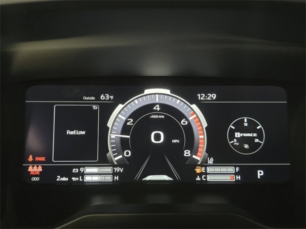 New 2026 Toyota Tundra Platinum AWD/4WD image 36