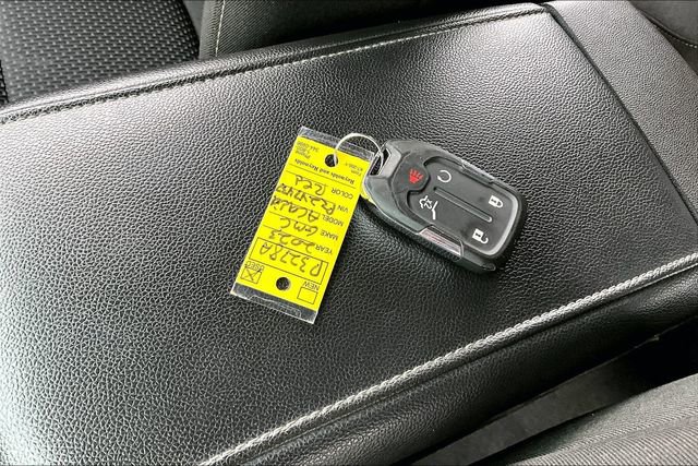 Used 2023 GMC Acadia SLE w/ Driver Convenience Package image 36